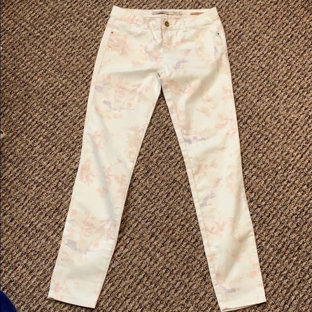 Beautiful Zara pants - Picture 2 of 9